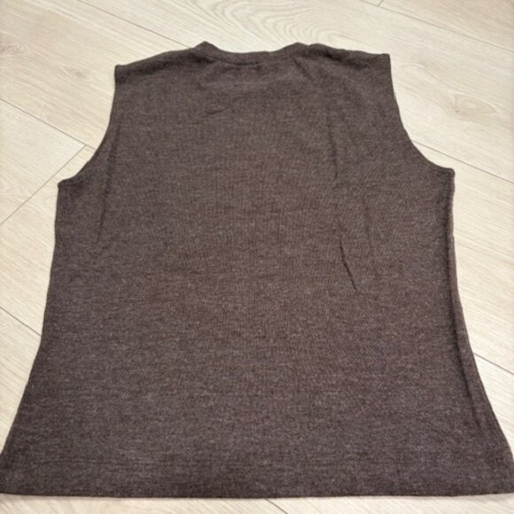 Leset Top - Picture 5 of 7